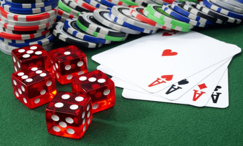 Game Phom online V9bet Ghi nhớ lá bài rác đã xuất hiện để nắm bài đối thủ