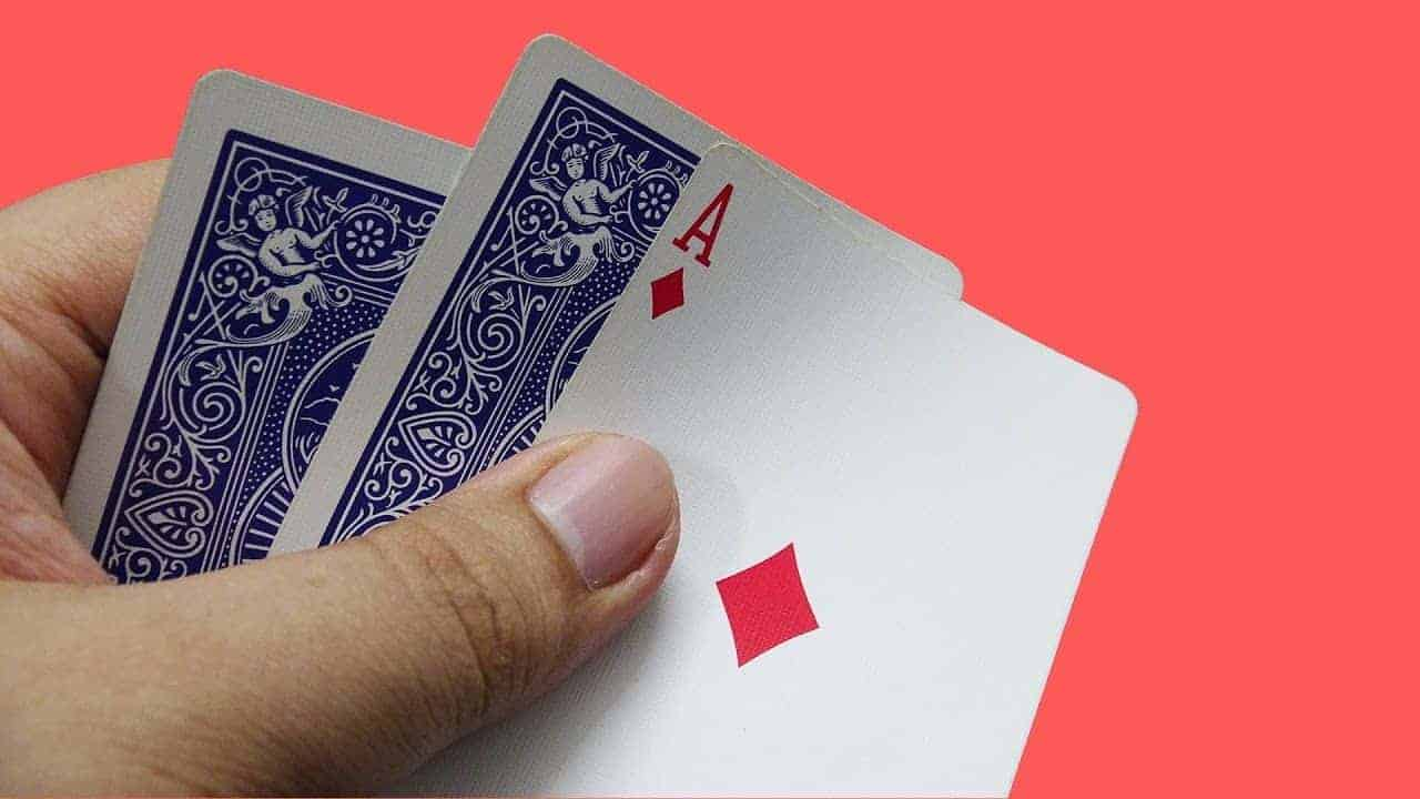 bai cao 2 Tính điểm trong bài cào - cách để phân định thắng thua